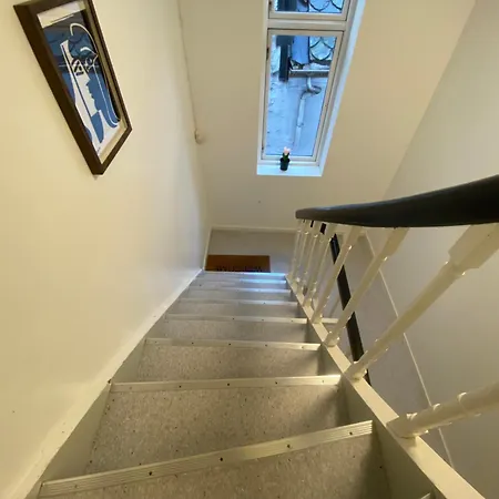 Modern On Bryggen Walking Distance To Everything! Apartment