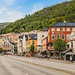 Modern On Bryggen Walking Distance To Everything! شقة